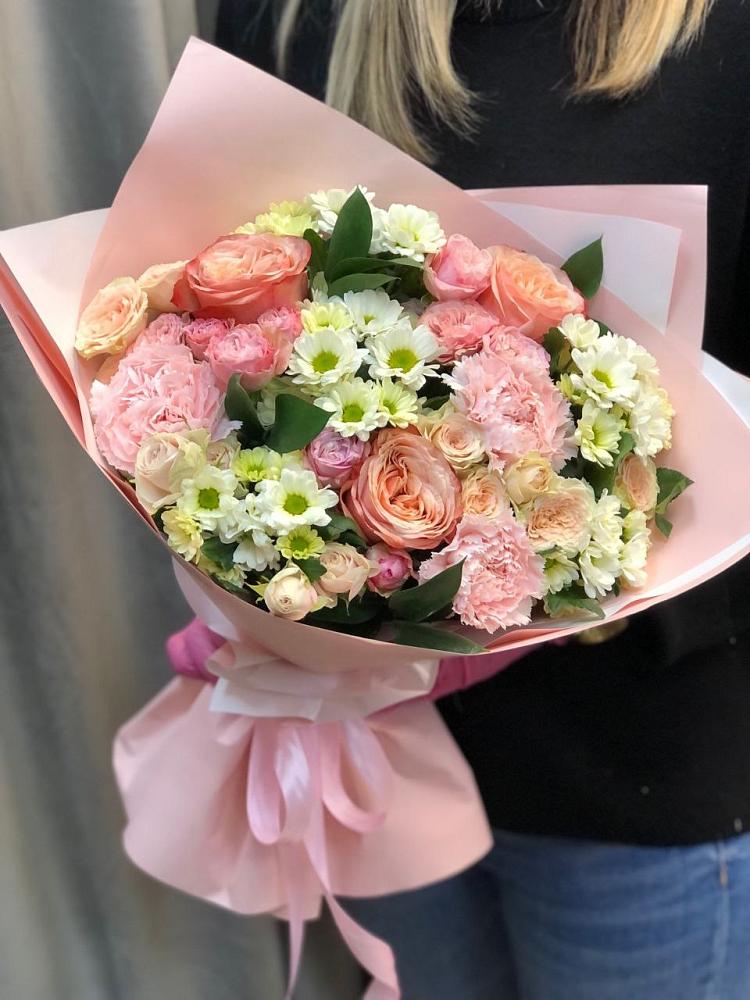 Букет цветов из: Гвоздики, Розы и Хризантемы в Вязноватовке