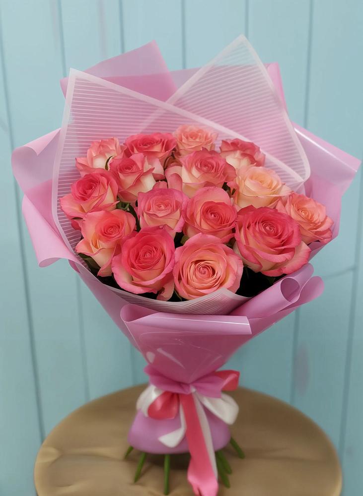 Букет 15 Розовых роз Равель в Вязноватовке