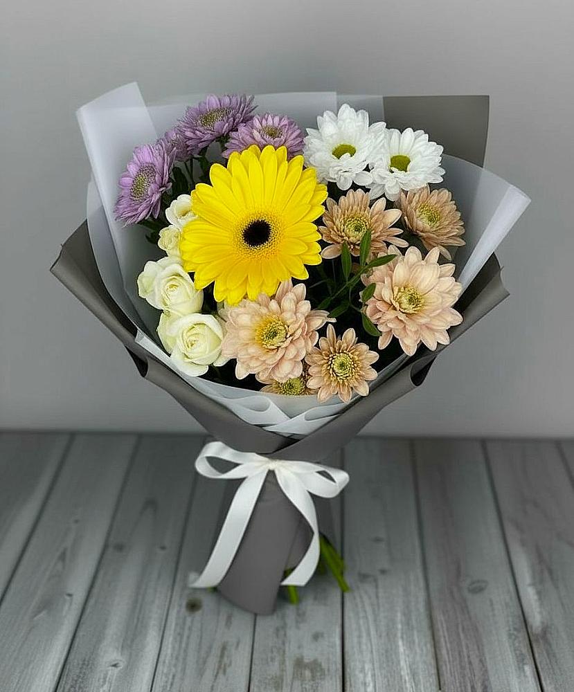 Букет цветов из: Розы, Герберы и Хризантемы в Вязноватовке