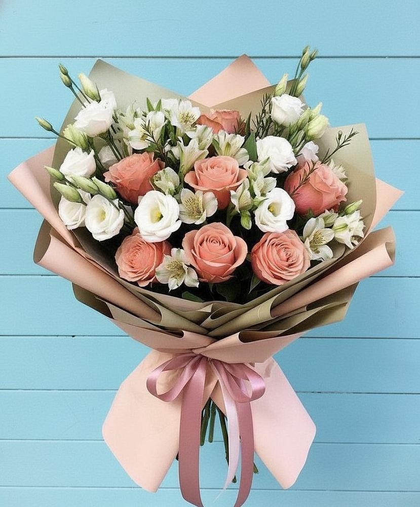Букет цветов из: Розы, Альстромерии и Лизиантусы в Вязноватовке