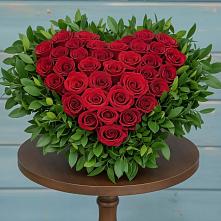 Цветочная композиция из Розы в виде сердца в Вязноватовке