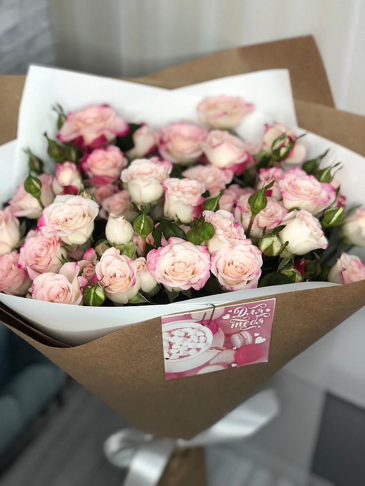 Букет цветов из: Розы в Вязноватовке