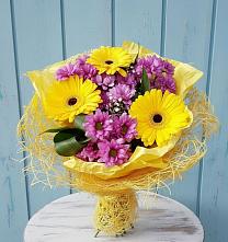 Букет цветов из:  Хризантемы и Герберы в Вязноватовке