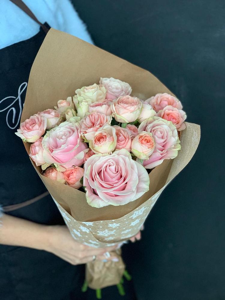 Букет цветов из: Хризантемы и Розы в Вязноватовке