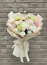 Букет цветов из:  Гвоздики, Розы, Лизиантусы и Хризантемы #REPLACE_PRED# Вязноватовке