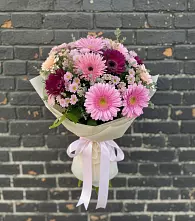 Букет цветов из:  Герберы и Хризантемы в Вязноватовке