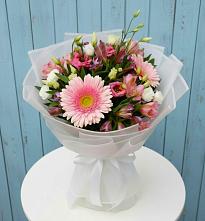 Букет цветов из:  Герберы, Альстромерии и Лизиантусы в Вязноватовке