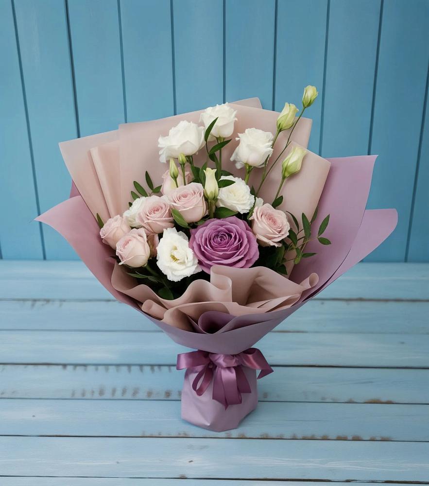 Букет цветов из: Розы и Лизиантусы в Вязноватовке